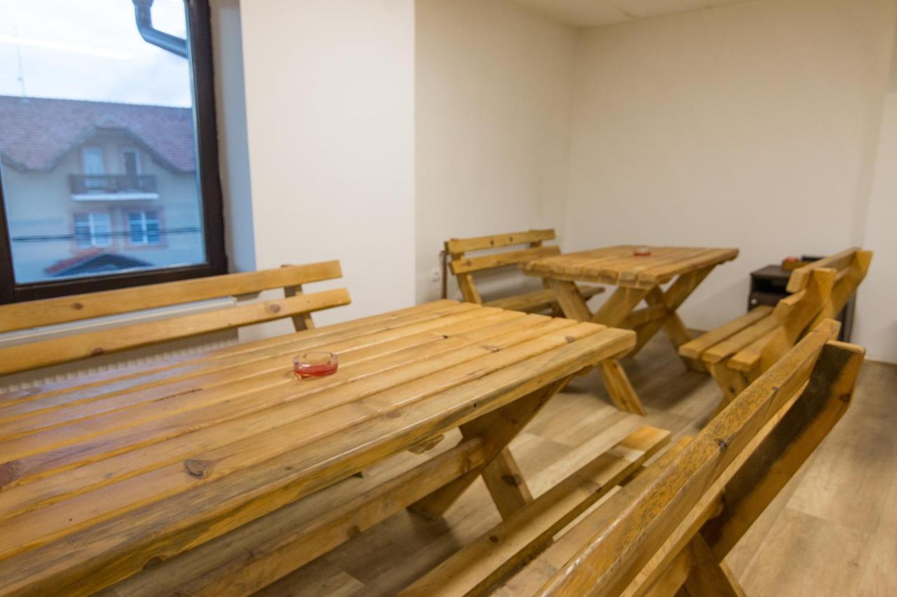 Viktorijini Konaci Aparthotel Kremna Εξωτερικό φωτογραφία